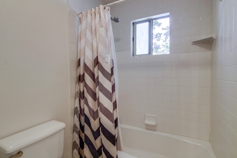 Virtual tour photo 34 of 41 for 3043 Carleton St