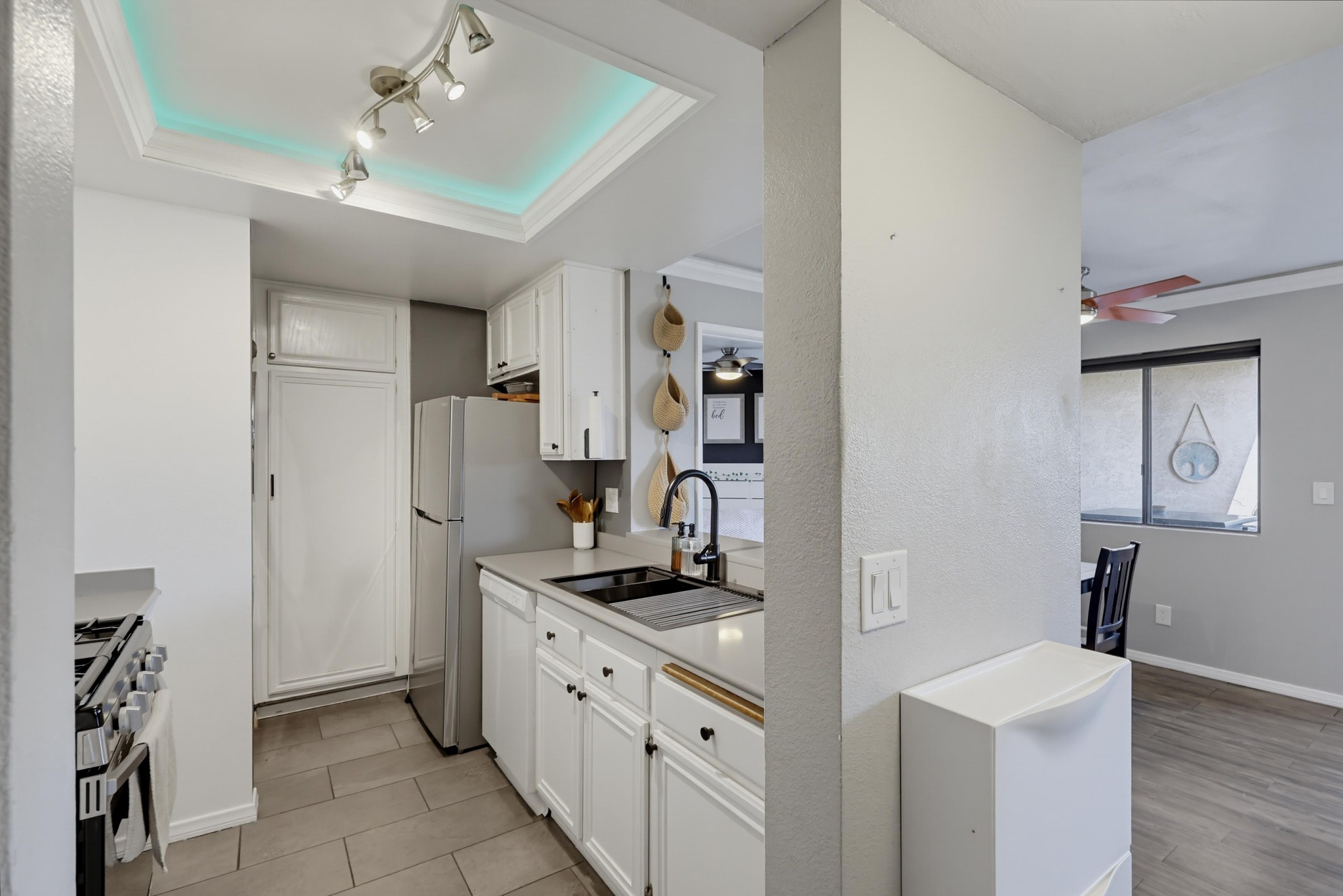 Virtual tour photo 9 of 51 for 3045 Blue Oak Ct