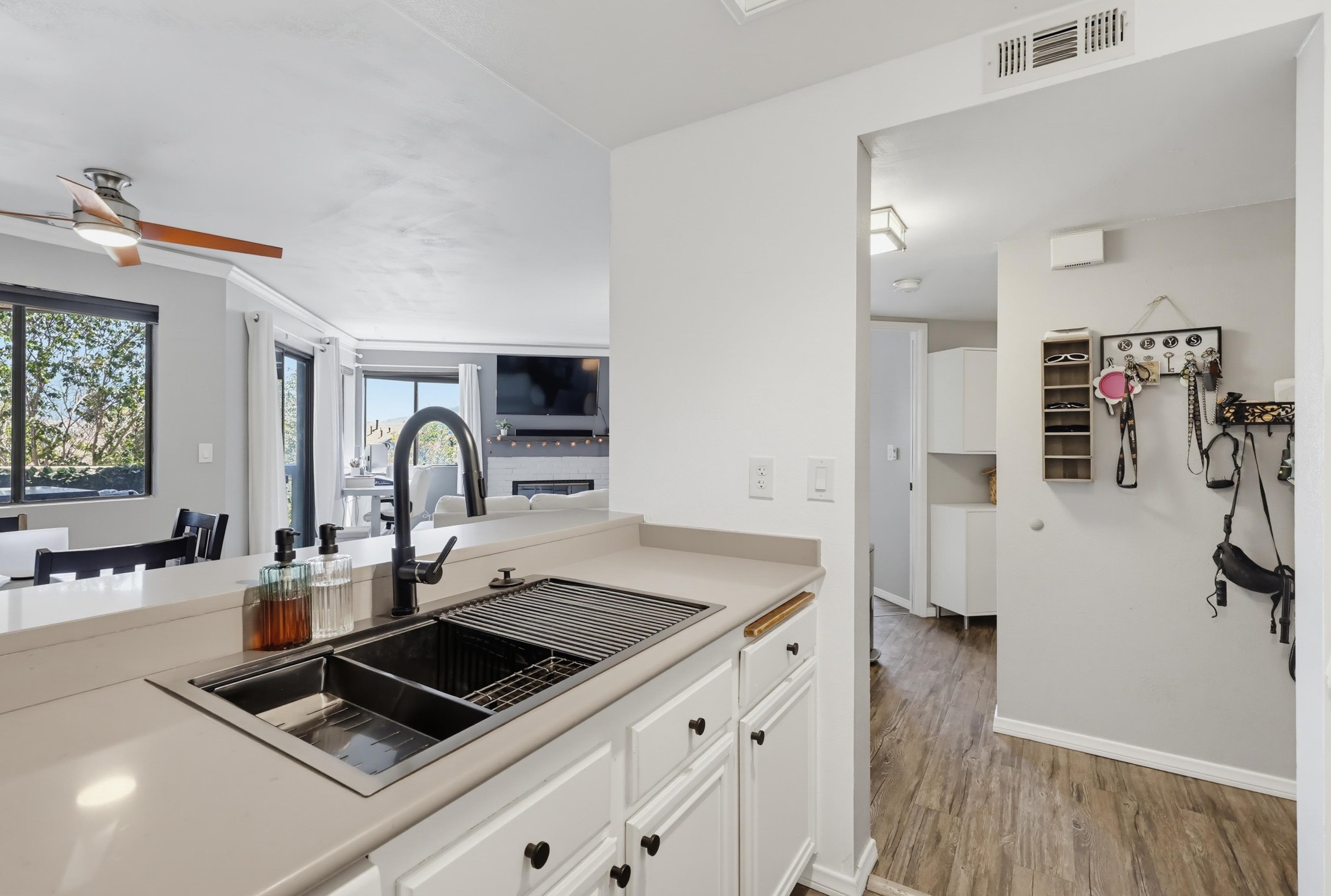Virtual tour photo 13 of 51 for 3045 Blue Oak Ct