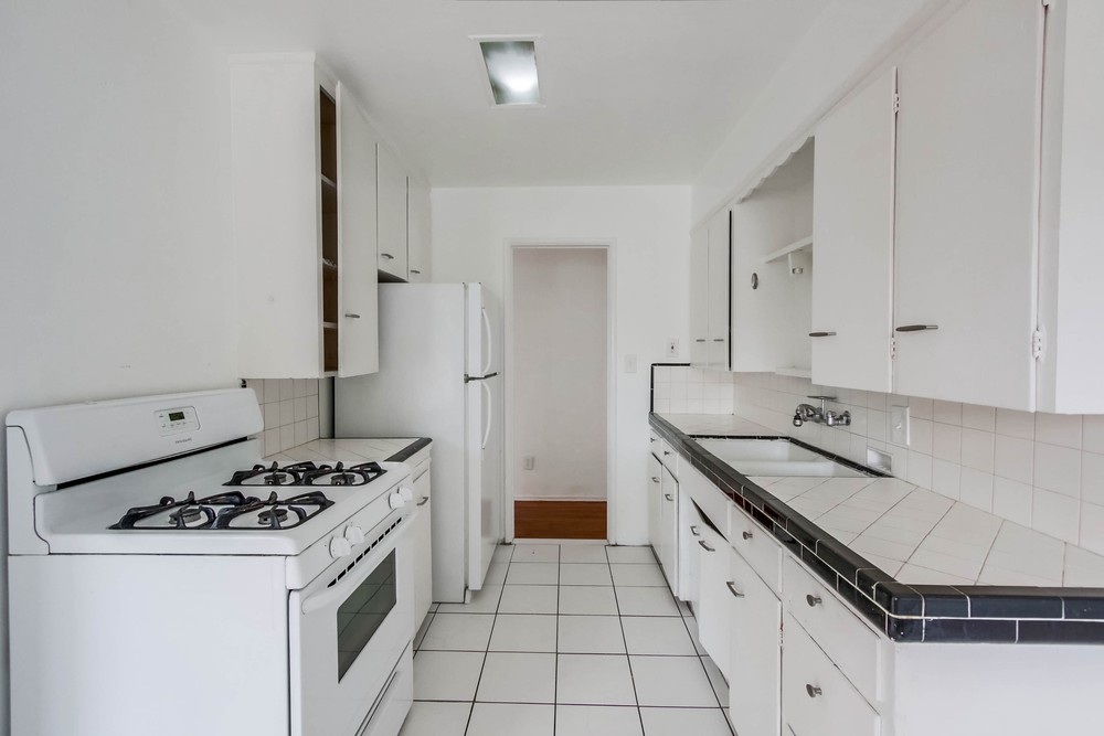 Virtual tour photo 12 of 30 for 3046 Nile St