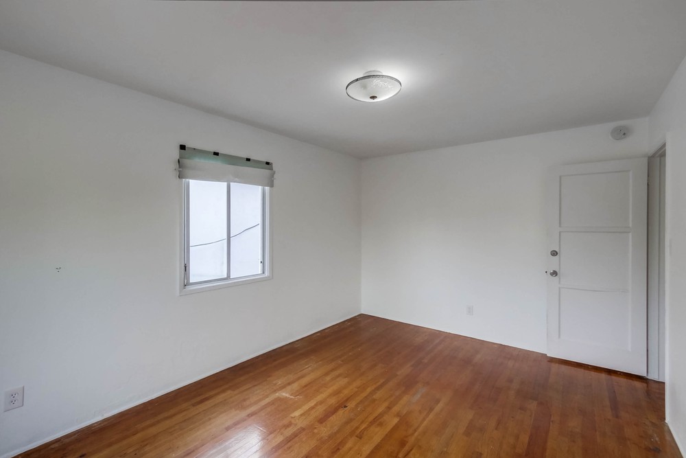 Virtual tour photo 17 of 30 for 3046 Nile St
