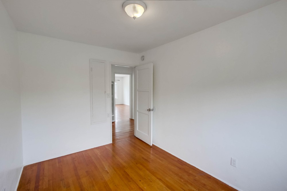 Virtual tour photo 20 of 30 for 3046 Nile St