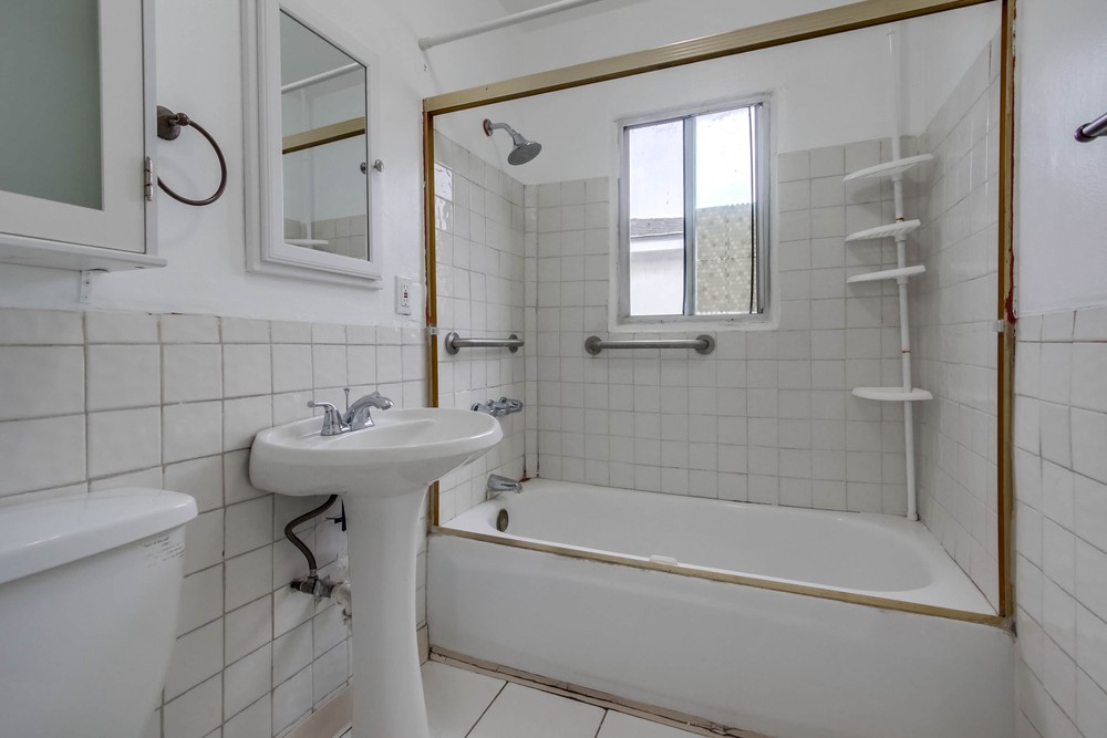 Virtual tour photo 21 of 30 for 3046 Nile St