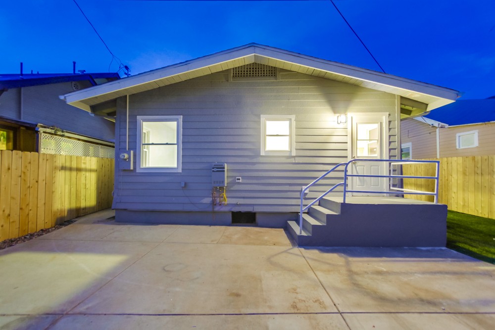 Virtual tour photo 12 of 50 for 3049 E St