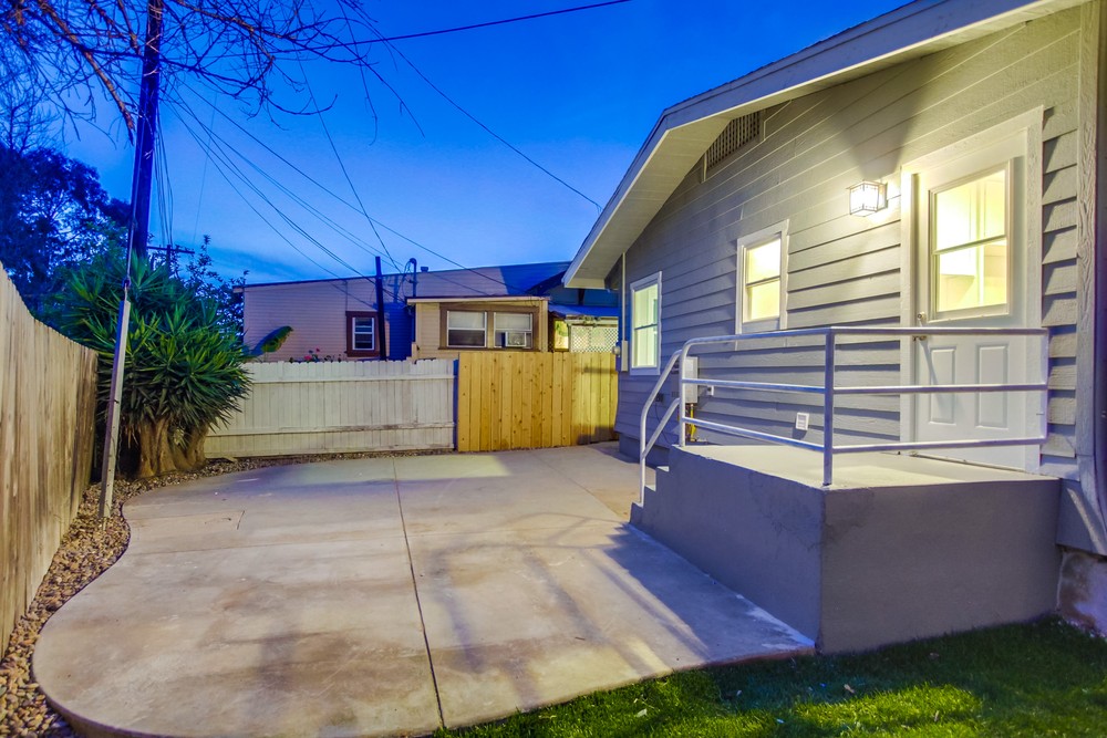 Virtual tour photo 14 of 50 for 3049 E St
