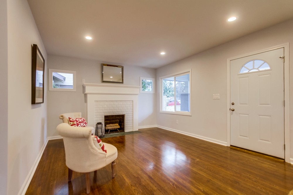 Virtual tour photo 18 of 50 for 3049 E St