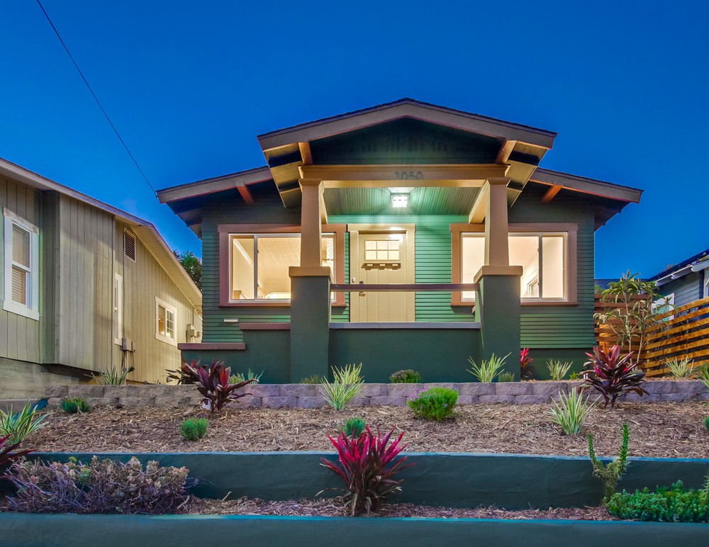 Virtual tour photo 3 of 64 for 3050 Elm St