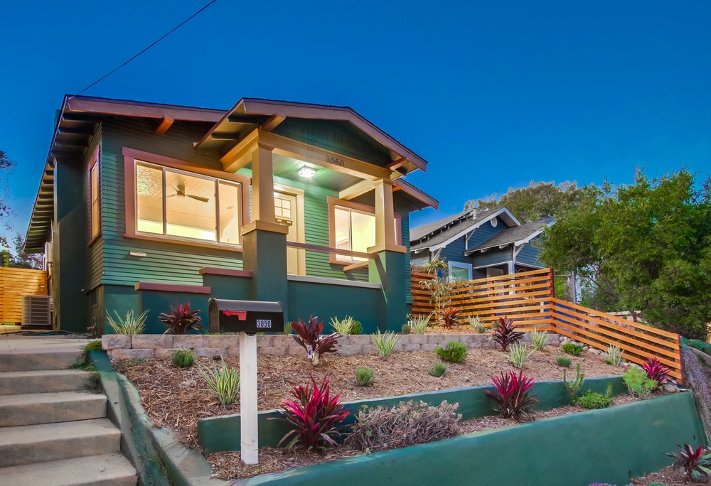 Virtual tour photo 4 of 64 for 3050 Elm St