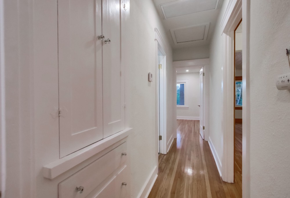 Virtual tour photo 28 of 64 for 3050 Elm St