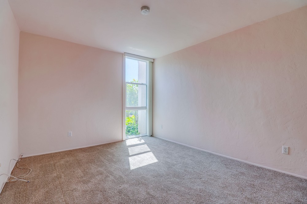 Virtual tour photo 16 of 29 for 3050 Rue D’Orleans