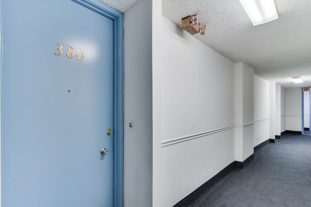 Virtual tour photo 15 of 27 for 3050 Rue Dorleans 