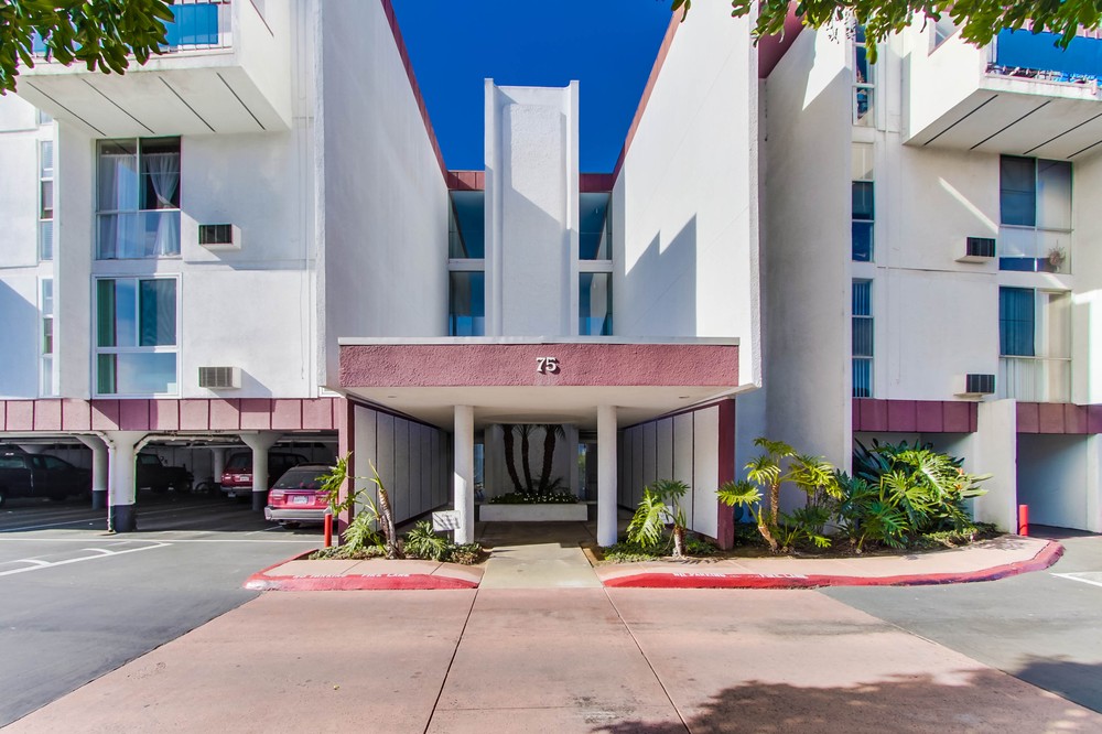 Virtual tour photo 25 of 27 for 3050 Rue Dorleans 