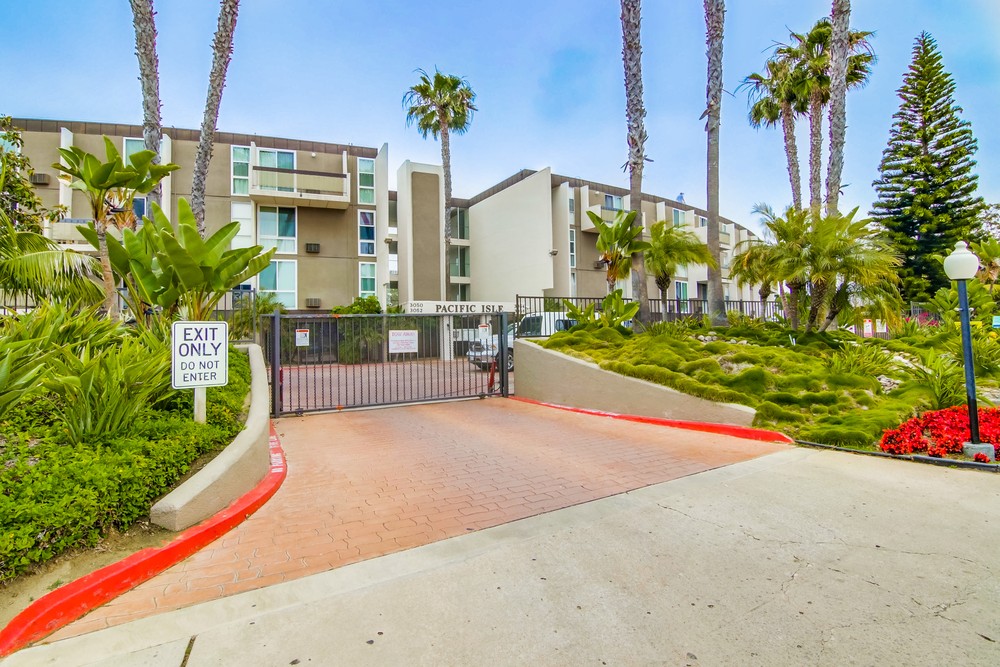 Virtual tour photo 6 of 27 for 3050 Rue Dorleans D