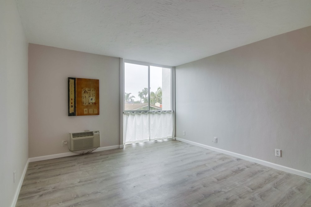 Virtual tour photo 9 of 27 for 3050 Rue Dorleans D