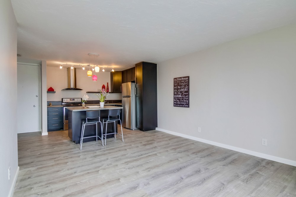 Virtual tour photo 11 of 27 for 3050 Rue Dorleans D