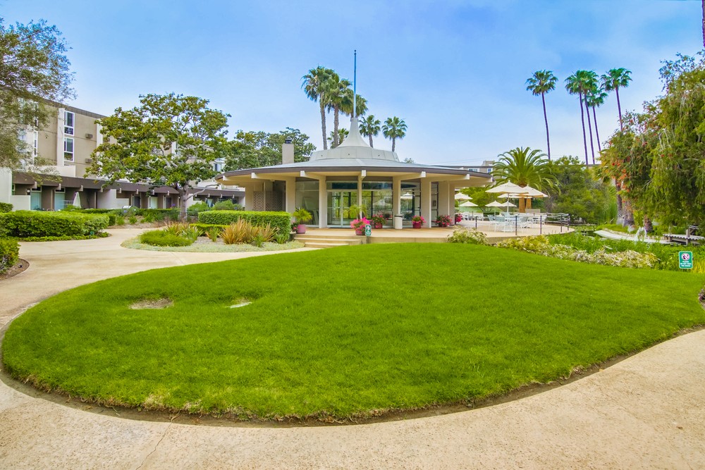 Virtual tour photo 27 of 27 for 3050 Rue Dorleans D