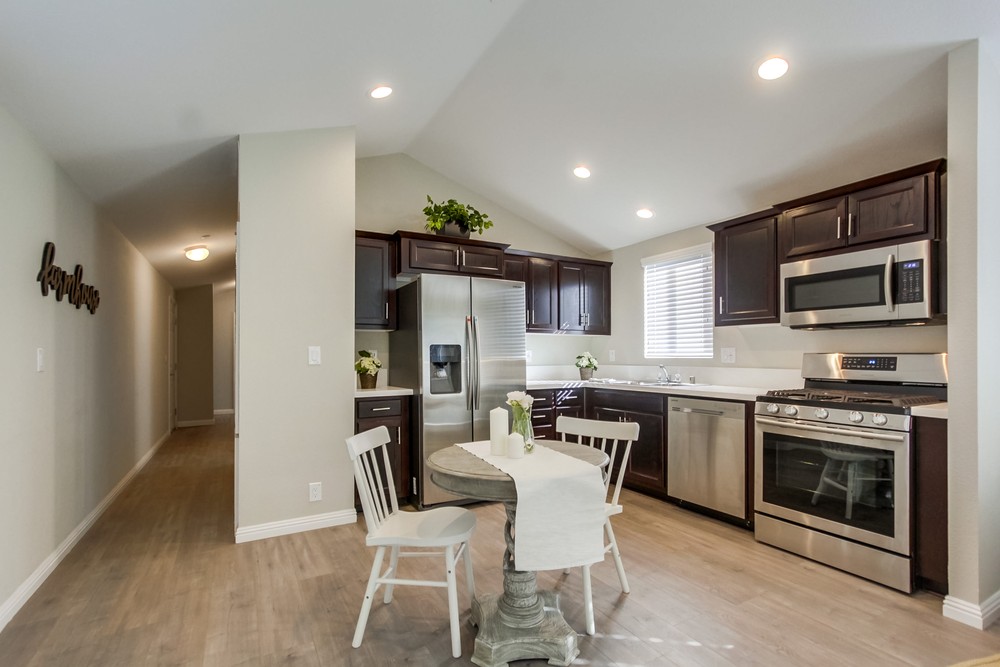 Virtual tour photo 13 of 29 for 3051 Chamoune Ave