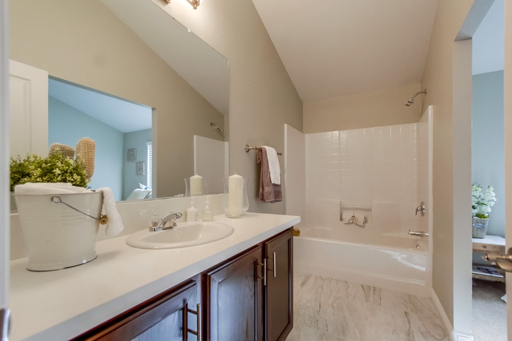 Virtual tour photo 21 of 29 for 3051 Chamoune Ave