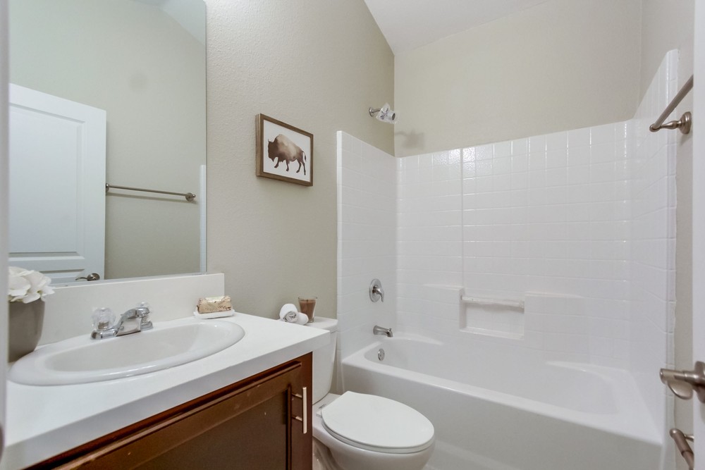 Virtual tour photo 28 of 29 for 3051 Chamoune Ave