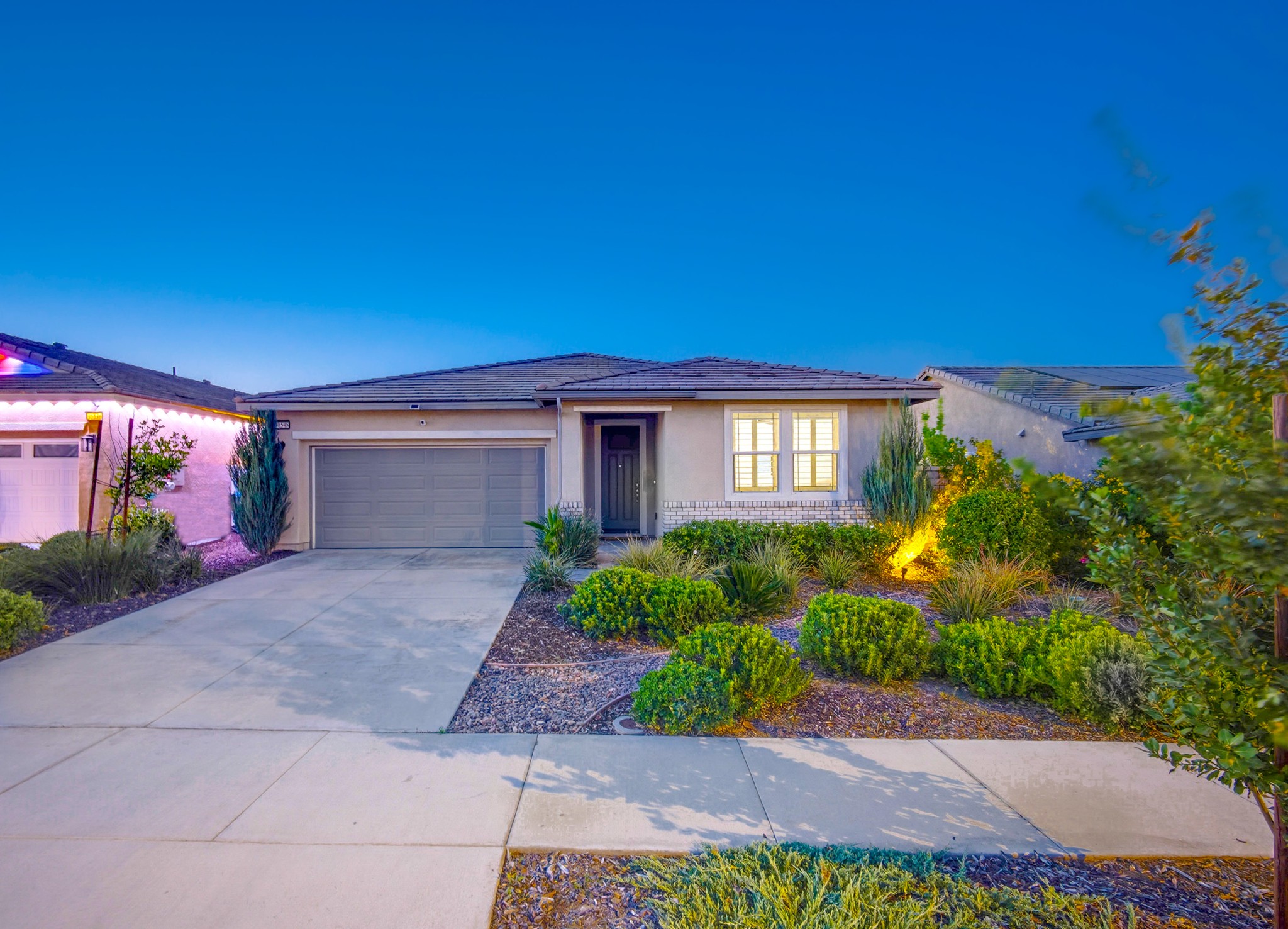 Virtual tour photo 1 of 52 for 30548 Gardner Ln