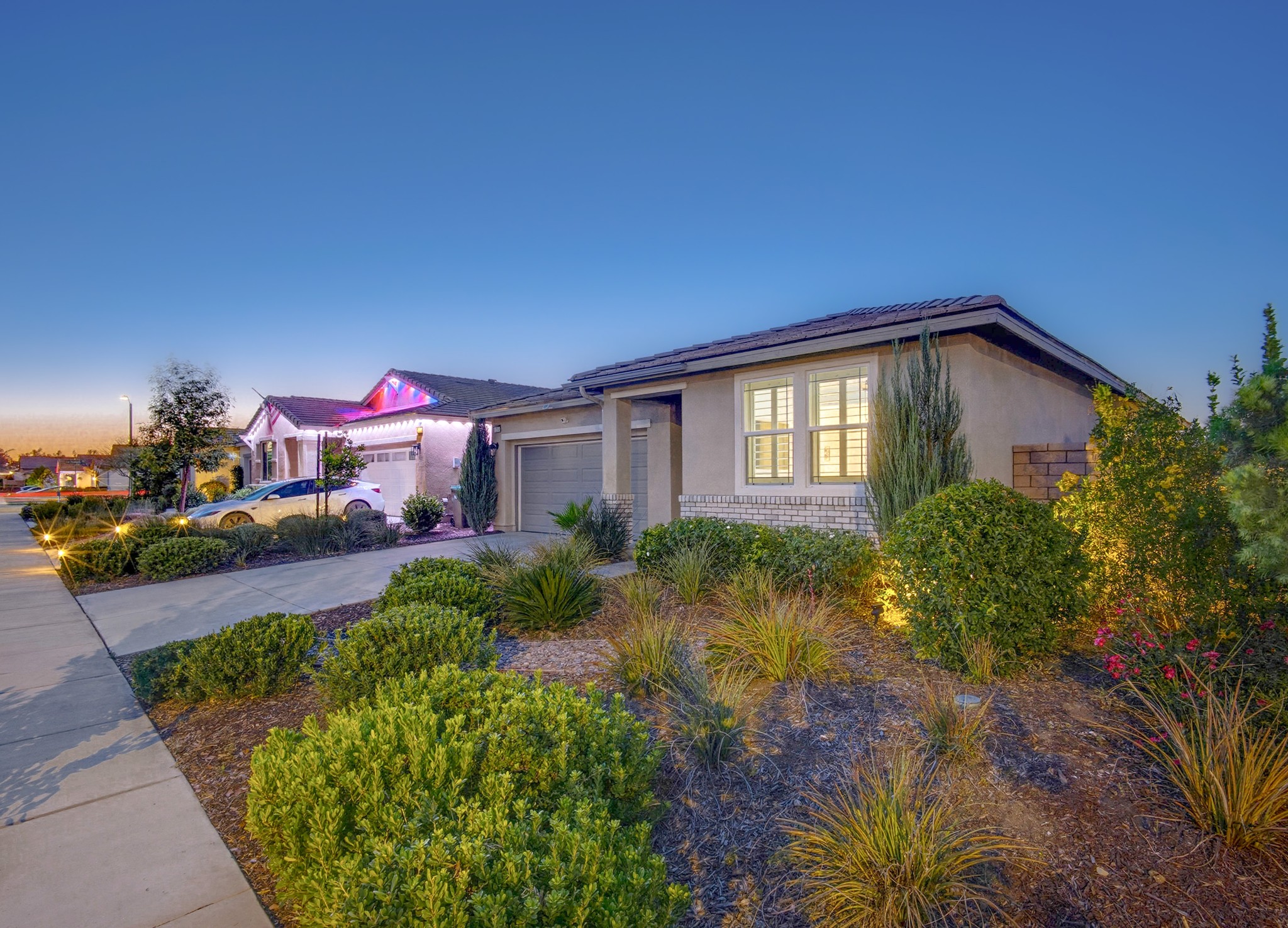 Virtual tour photo 3 of 52 for 30548 Gardner Ln