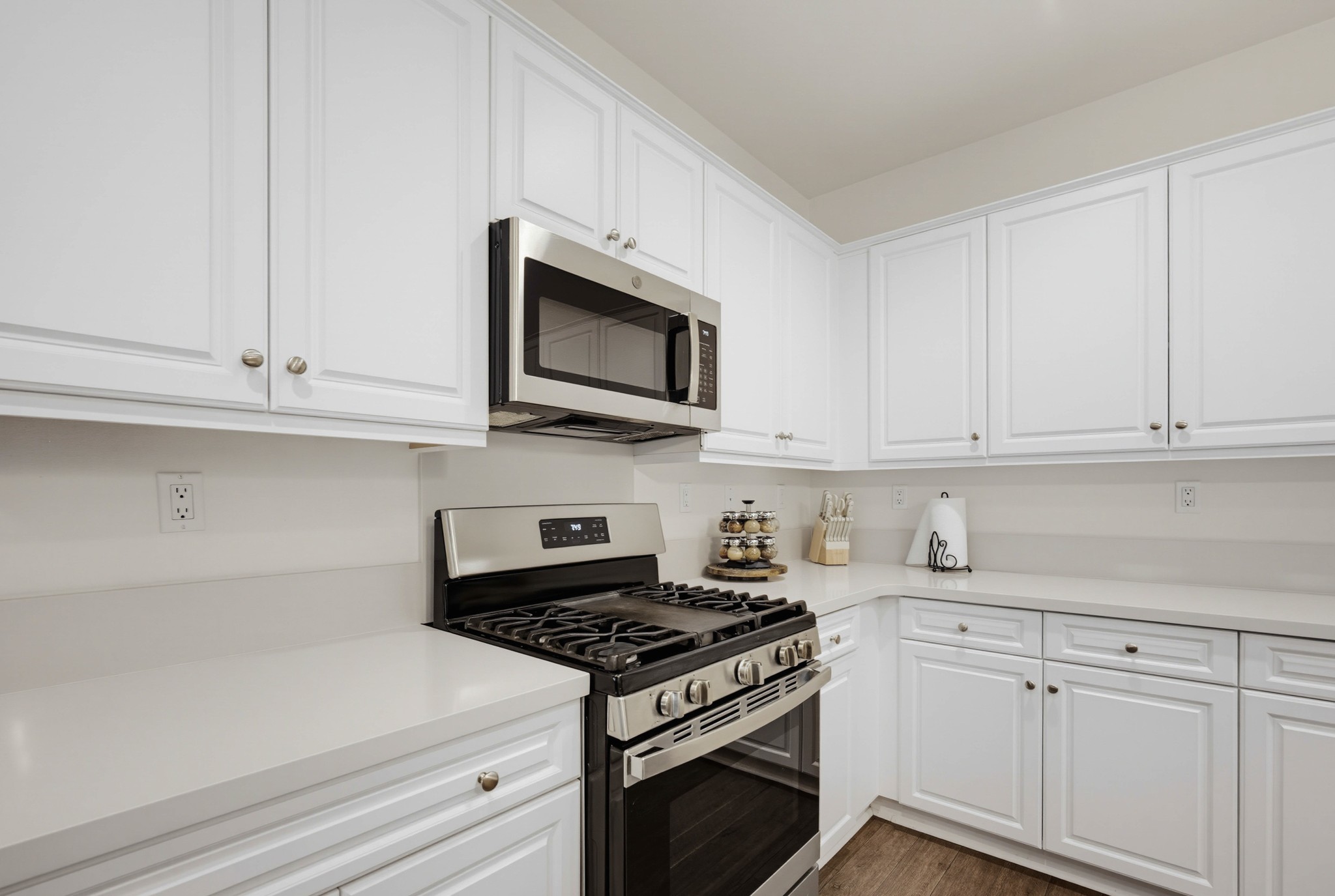 Virtual tour photo 20 of 52 for 30548 Gardner Ln