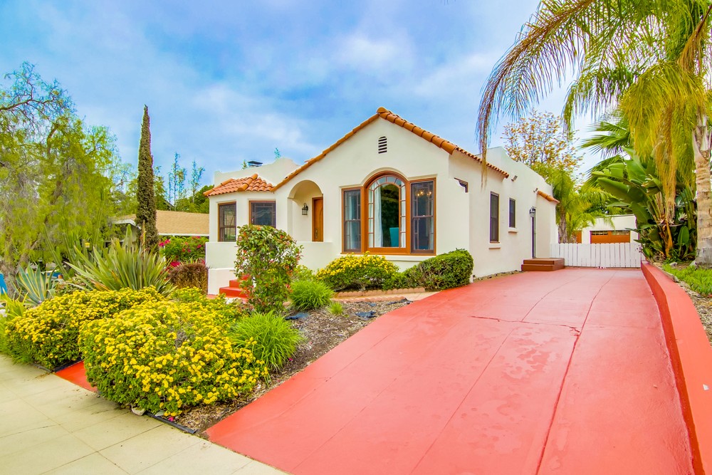 Virtual tour photo 3 of 61 for 3055 Palm St