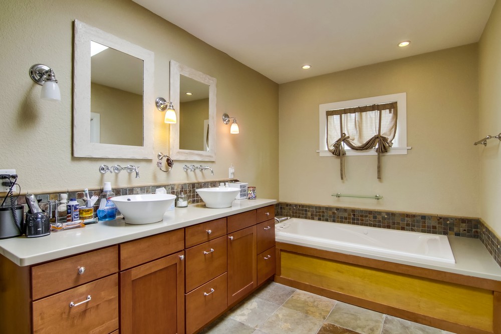 Virtual tour photo 44 of 61 for 3055 Palm St