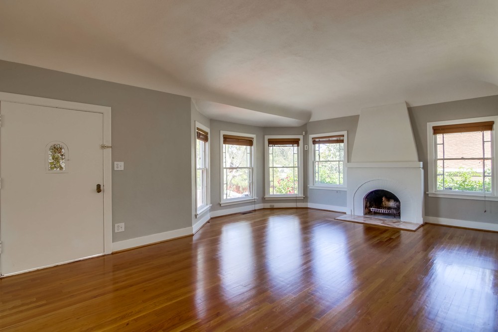 Virtual tour photo 13 of 61 for 3055 Palm St