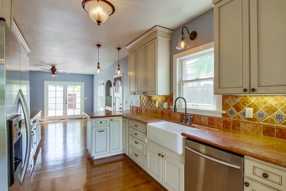 Virtual tour photo 27 of 61 for 3055 Palm St