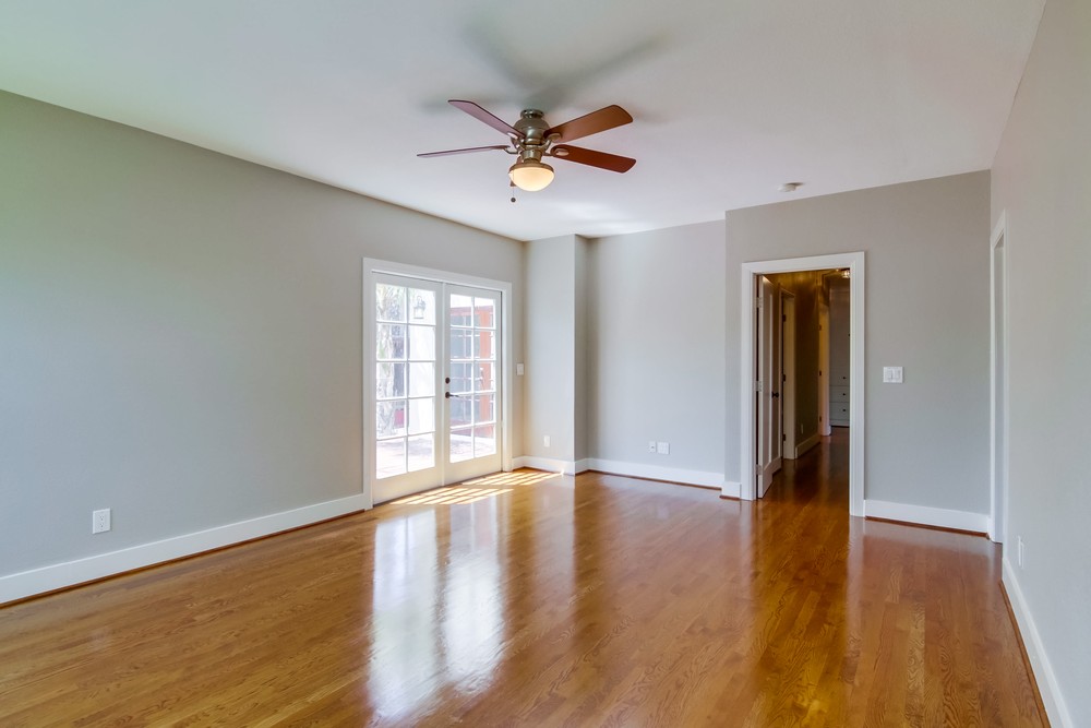 Virtual tour photo 33 of 61 for 3055 Palm St