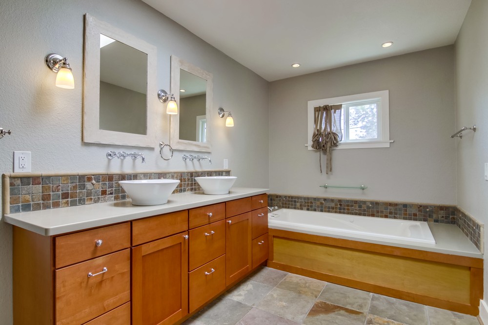 Virtual tour photo 38 of 61 for 3055 Palm St