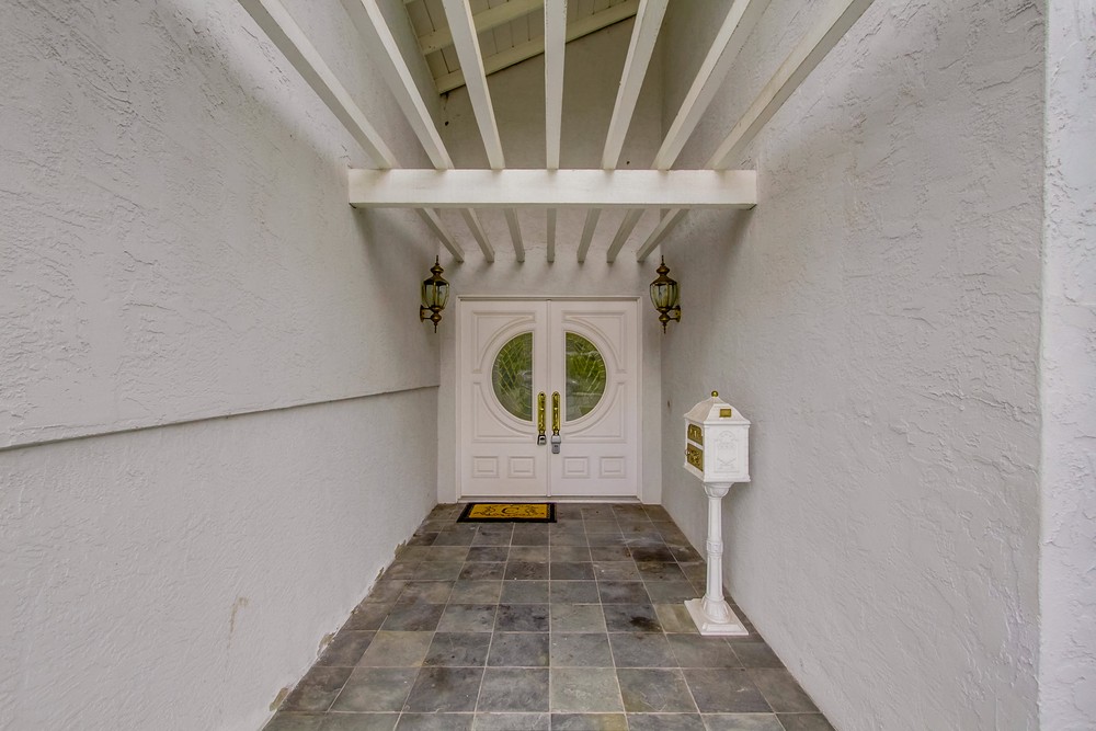 Virtual tour photo 6 of 40 for 3056 Erie St