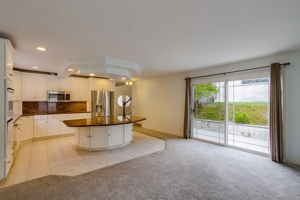 Virtual tour photo 14 of 40 for 3056 Erie St