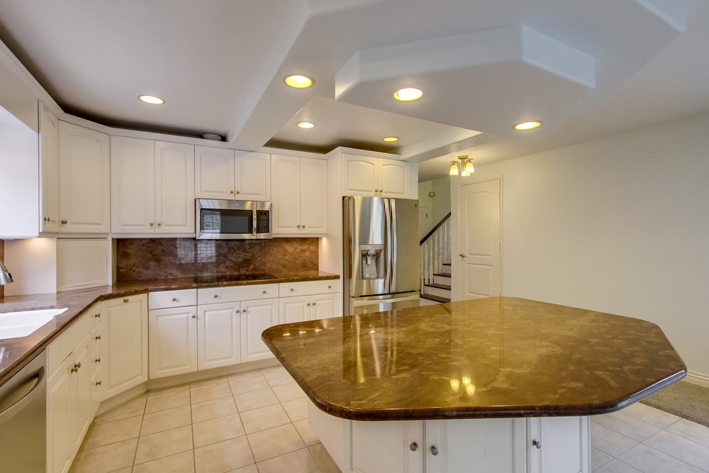 Virtual tour photo 15 of 40 for 3056 Erie St