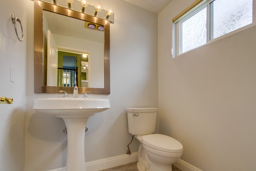 Virtual tour photo 19 of 40 for 3056 Erie St