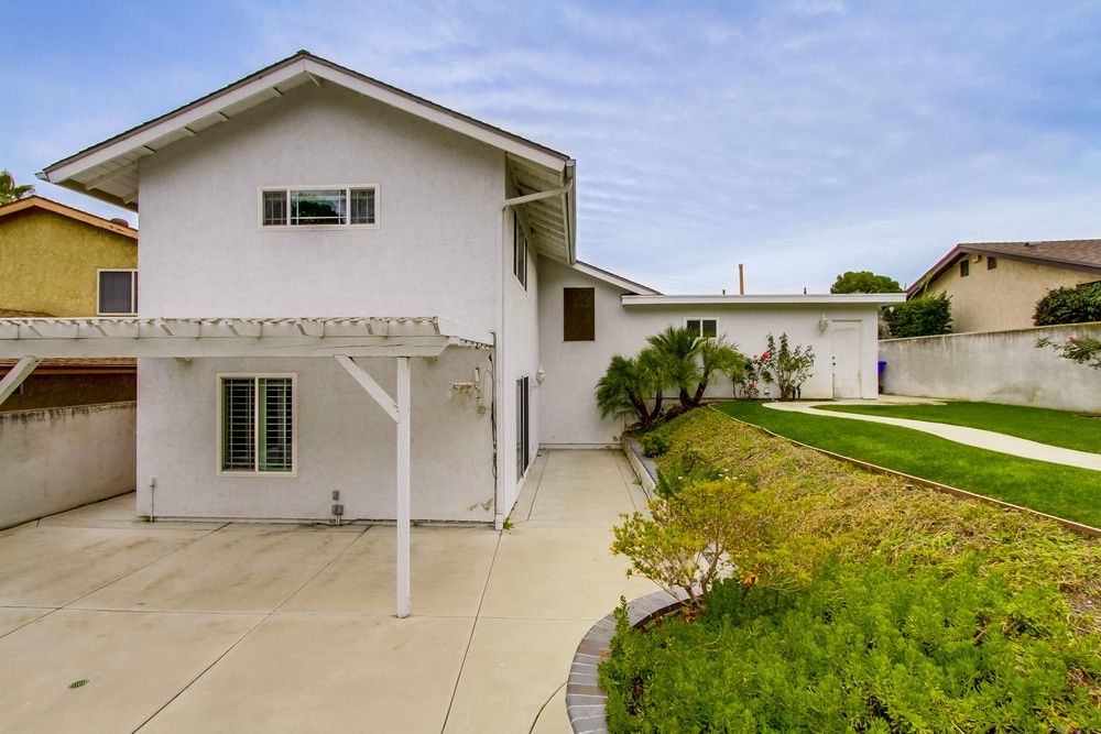 Virtual tour photo 38 of 40 for 3056 Erie St