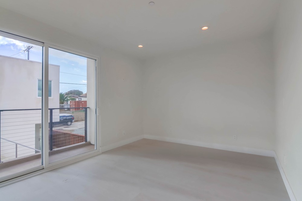 Virtual tour photo 45 of 71 for 3059 Martin Ave