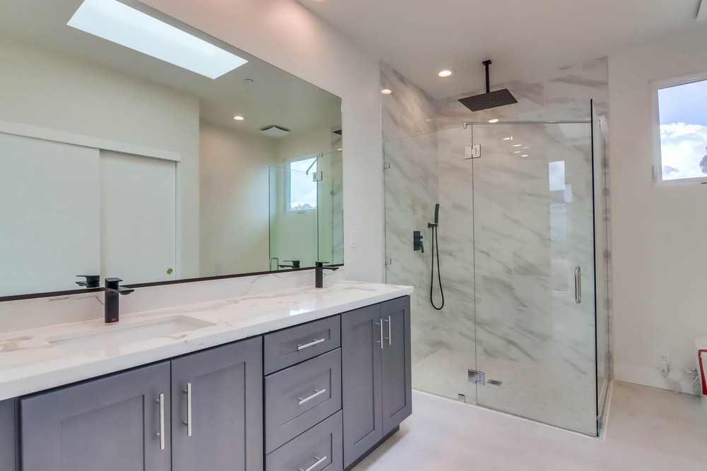 Virtual tour photo 49 of 71 for 3059 Martin Ave