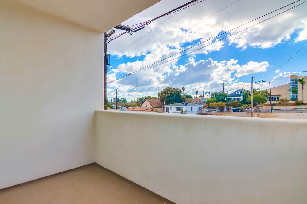 Virtual tour photo 66 of 71 for 3059 Martin Ave