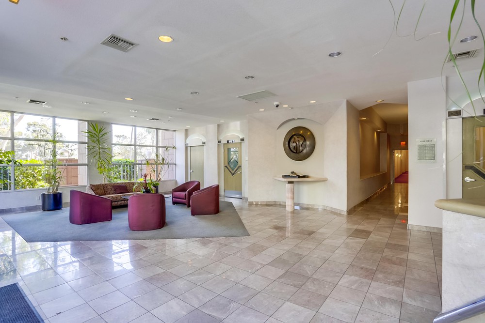 Virtual tour photo 5 of 39 for 3060 Sixth Ave
