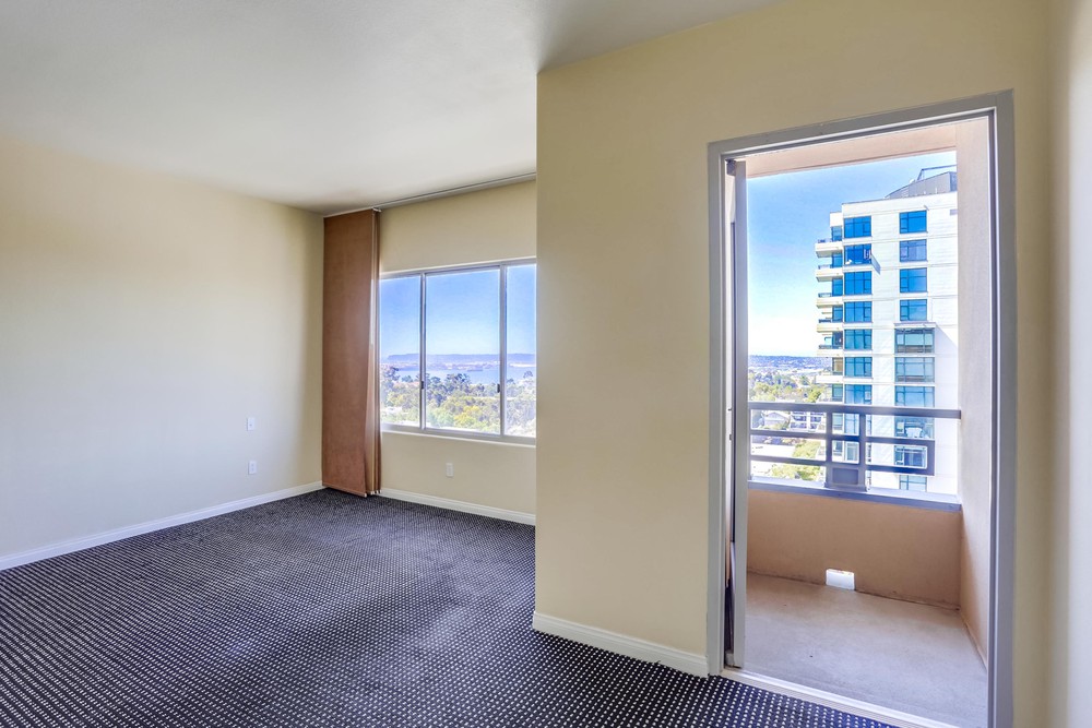 Virtual tour photo 30 of 39 for 3060 Sixth Ave