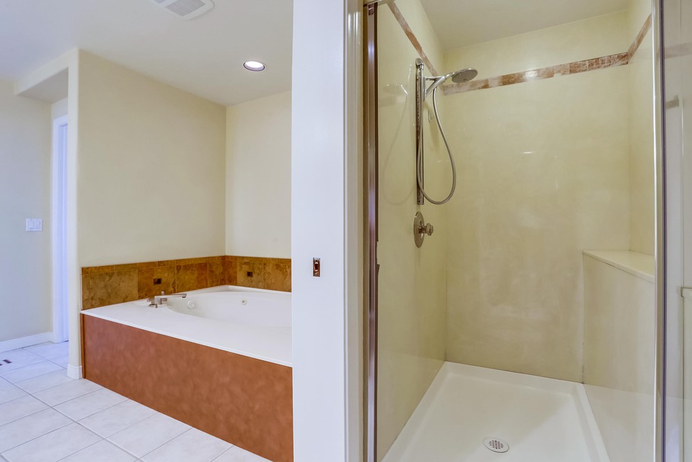Virtual tour photo 33 of 39 for 3060 Sixth Ave