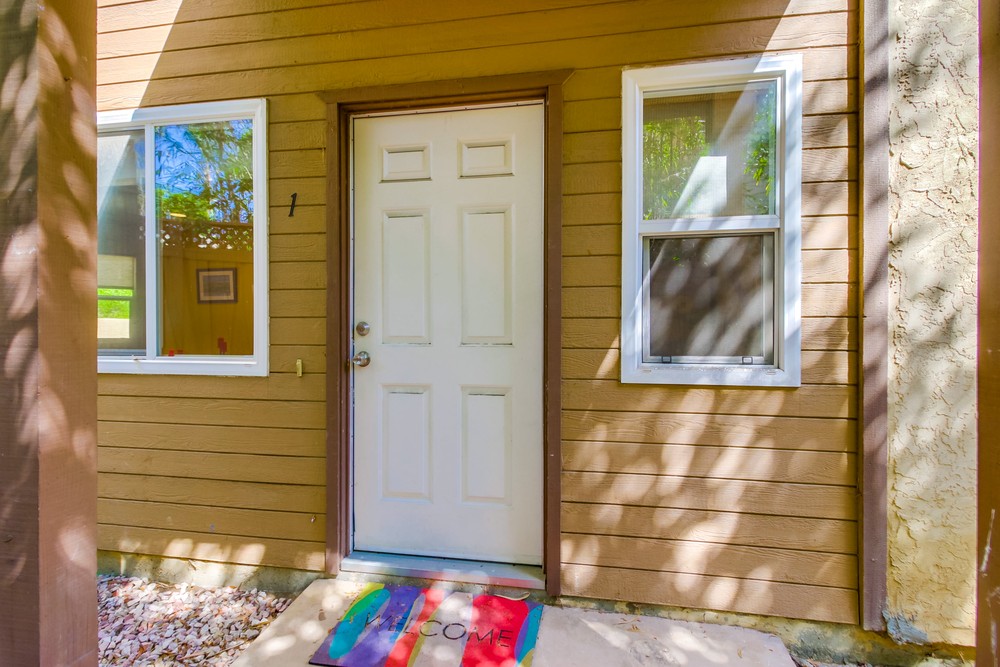 Virtual tour photo 5 of 46 for 3065 A St #1