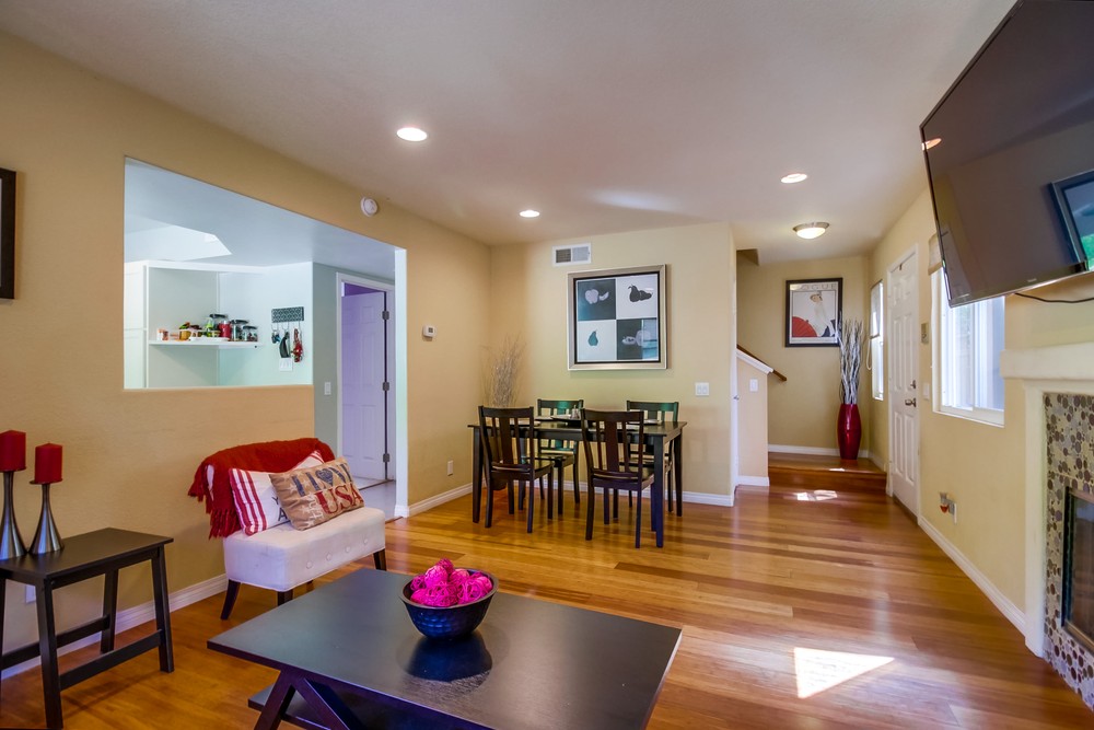Virtual tour photo 10 of 46 for 3065 A St #1