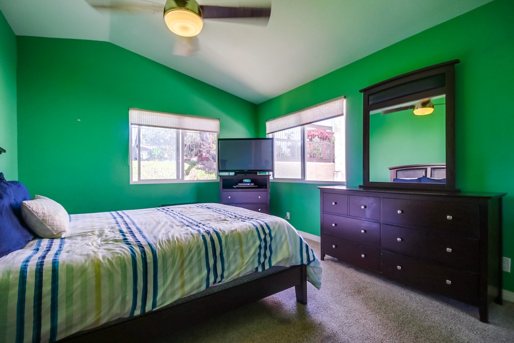 Virtual tour photo 29 of 46 for 3065 A St #1