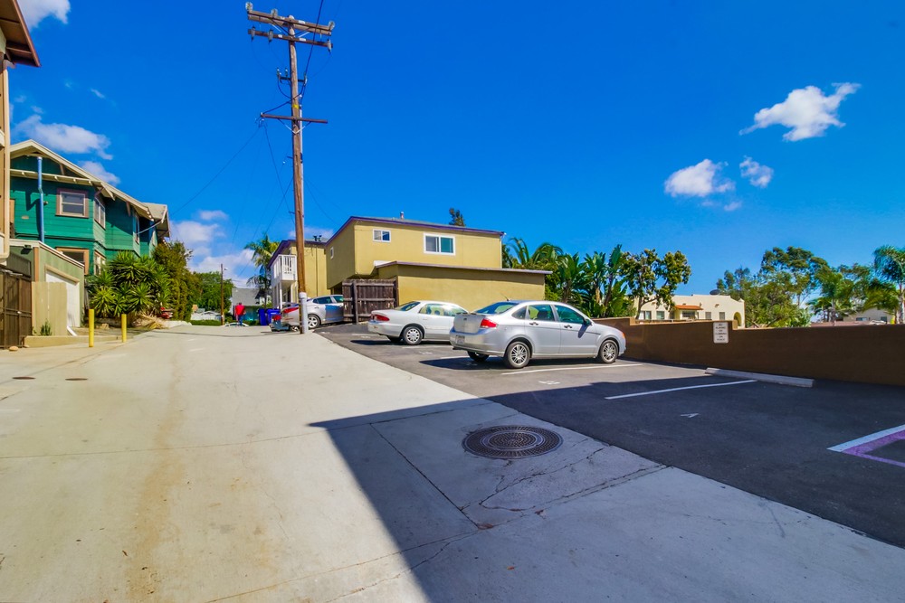 Virtual tour photo 47 of 46 for 3065 A St #1