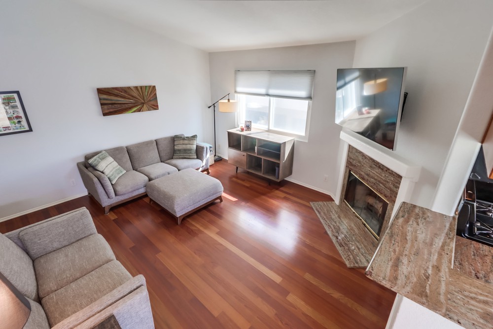 Virtual tour photo 11 of 38 for 3065 A St APT 4