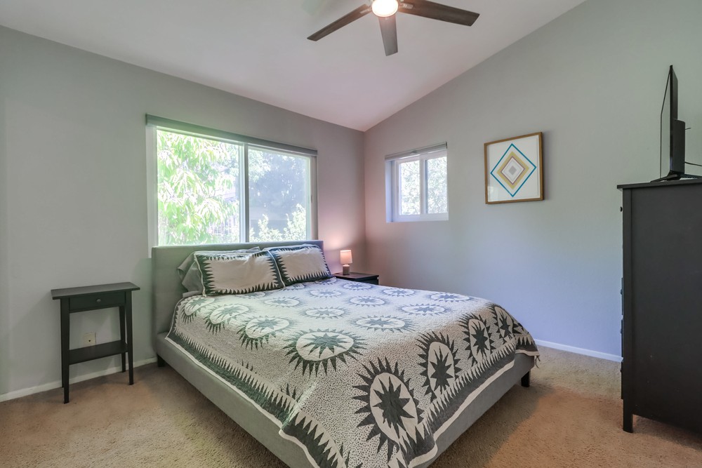 Virtual tour photo 26 of 38 for 3065 A St APT 4