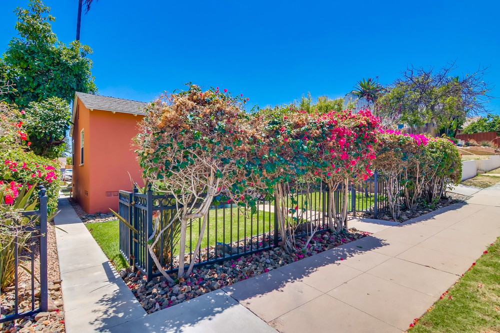 Virtual tour photo 4 of 73 for 3065 B St #69